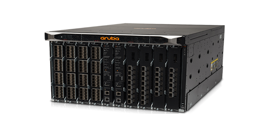 Aruba CX 8400 交换机系列